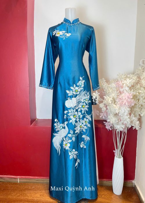 Áo dài trung niên cao cấp - Lam Vân Quý Phái