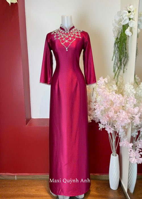 Áo dài trung niên cao cấp - Thiên Thanh Cát Tường