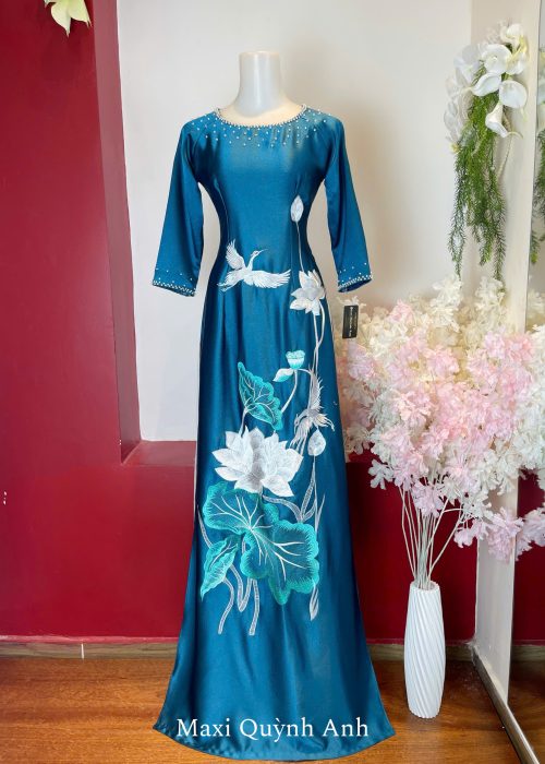 ÁO DÀI TRUNG NIÊN CAO CẤP