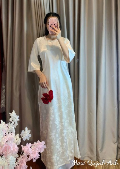 Áo Dài Gấm Kem Cao Cấp