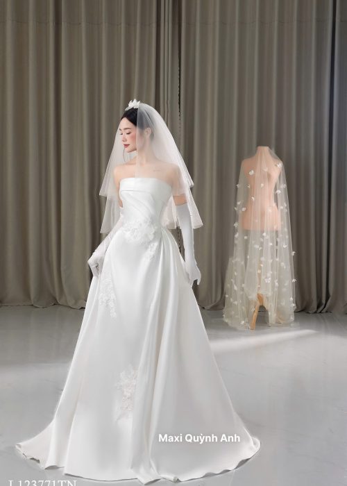 Váy Cưới Cup Ngực Hoa Nổi Trắng