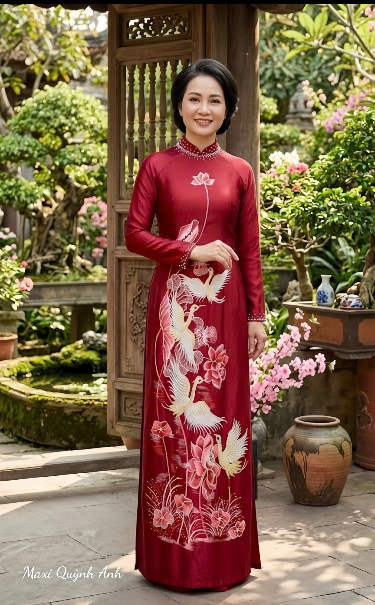 Áo Dài Trung Niên Đỏ Thêu Cao Cấp - Phúc Hạc Liên Hoa