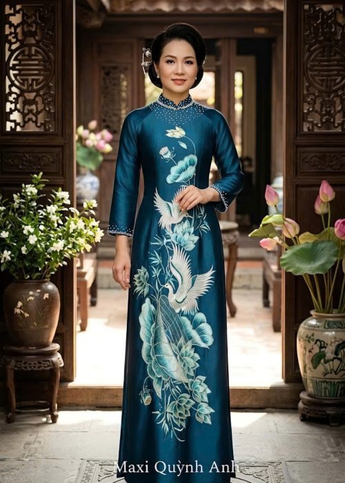 Áo Dài Trung Niên, Sui Gia- Thêu Ép Đá Bích Vũ Khổng Tước