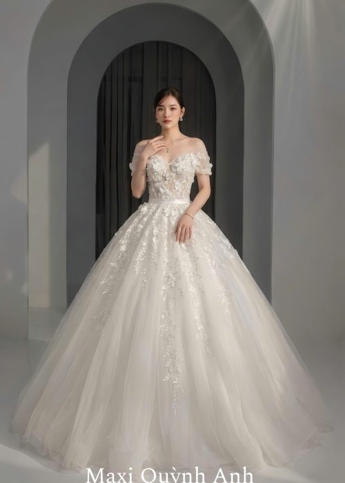 Váy Cưới Trễ Vai Ren