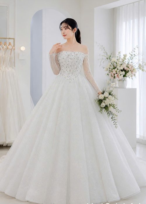 Váy Cưới Cúp Ngực  Đính Đá Tay Dài Cao Cấp